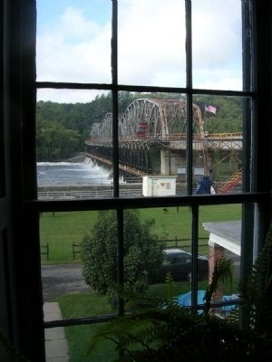 Lock 11 from Guy Park Manor. Click for full size. Lock 11 from Guy Park Manor image. Click for full size.