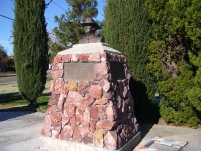 Frank T. Crowe Monument image. Click for full size.