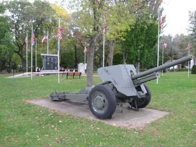 Nearby WWII Howitzer image. Click for full size.