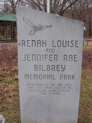 Renah Louise & Jennifer Rae Bilbrey Memorial Park Marker image. Click for full size.