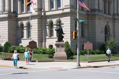 Edwin McMasters Stanton Monument image. Click for full size.