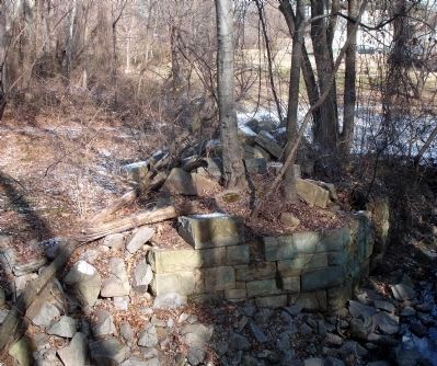 Bridge abutment at Indian Run image. Click for full size.