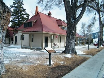 Guardhouse. Click for full size. Guardhouse image. Click for full size.