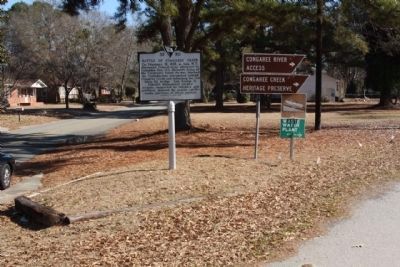 Battle of Congaree Creek Marker at intersection of New State Road and Old State Road image. Click for full size.