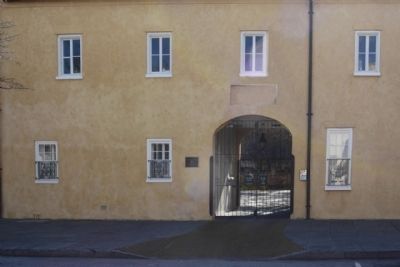William Aiken House, Ann Street entrance, ASCE plaque at left of gate image. Click for full size.