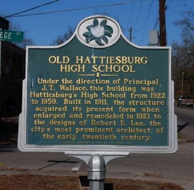 Old Hattiesburg High School Marker image. Click for full size.