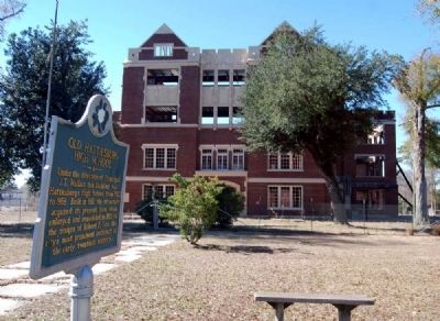 Old Hattiesburg High School and Marker image. Click for full size.