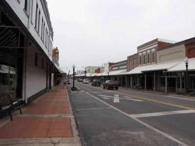 Main Street, Hartselle, Alabama image. Click for full size.