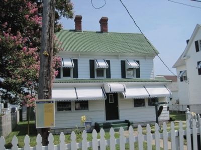 The Doctor's House and Marker. Click for full size. The Doctor's House and Marker image. Click for full size.