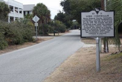 Lord Cornwallis Marker, looking east along Charleston Blvd. image. Click for full size.
