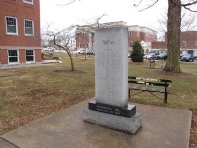 Hart County War Memorial image. Click for full size.