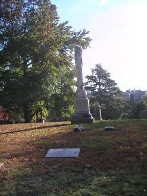 Marker in Woodlawn Cemetery image. Click for full size.