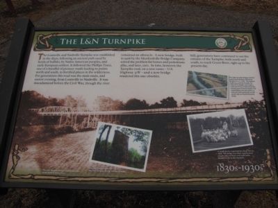 The L&N Turnpike Marker image. Click for full size.