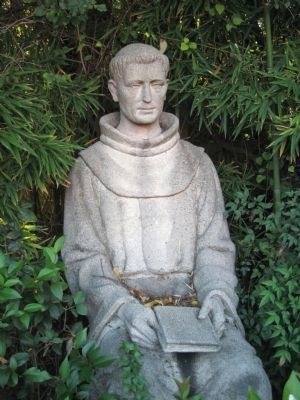 Statue of Fr. de Lasuen image. Click for full size.