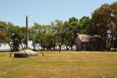 Site of Fort Johnson Powder Magazine with cistern image. Click for full size.