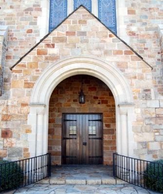 First Presbyterian Church of Spartanburg -<br>Main Entrance image. Click for full size.