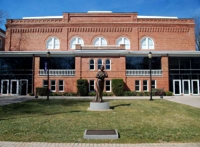 Marian Anderson Marker and Statue -<br>Twichell Auditorium in Background image. Click for full size.
