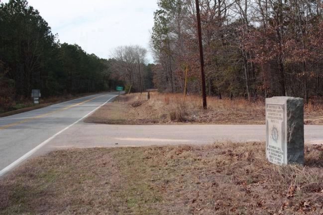 Old Indian Trail Marker, looking north along Ninety Six Road/ John Nunn Highway (State Route 389) image. Click for full size.