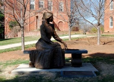 Emily Elizabeth Dickinson Statue and Marker<br>Sculptor<br>Jane deDecker<br>(1961-)<br>2005 image. Click for full size.