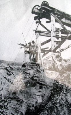 Photo on Cables from the Rim Marker image. Click for full size.