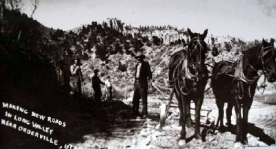Photo on Glendale Orientation Center Marker. Click for full size. Photo on Glendale Orientation Center Marker image. Click for full size.