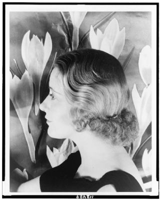 Portrait of Grace Moore. Click for full size. Portrait of Grace Moore image. Click for full size.
