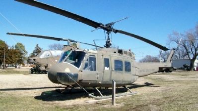 UH-1H Huey Helicopter and Marker image. Click for full size.