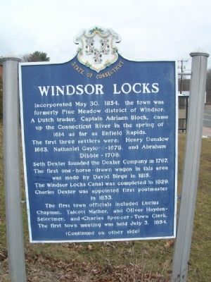 Windsor Locks Marker (Front) image. Click for full size.
