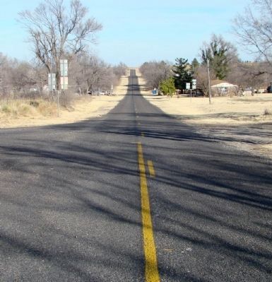 Texas Old Highway 66 at 66 Super Service Station image. Click for full size.