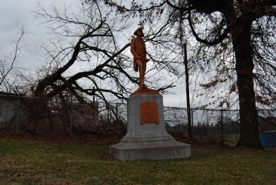 Colonel George Washington Statue image. Click for full size.