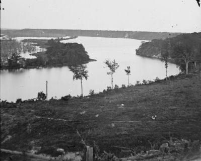 View of Trent’s Reach from Battery Dantzler image. Click for full size.