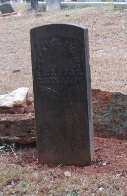 Pvt. Ezekiel Evans<br>Tombstone image. Click for full size.