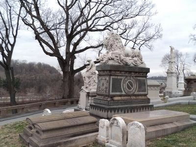 Laurel Hill Cemetery image. Click for full size.