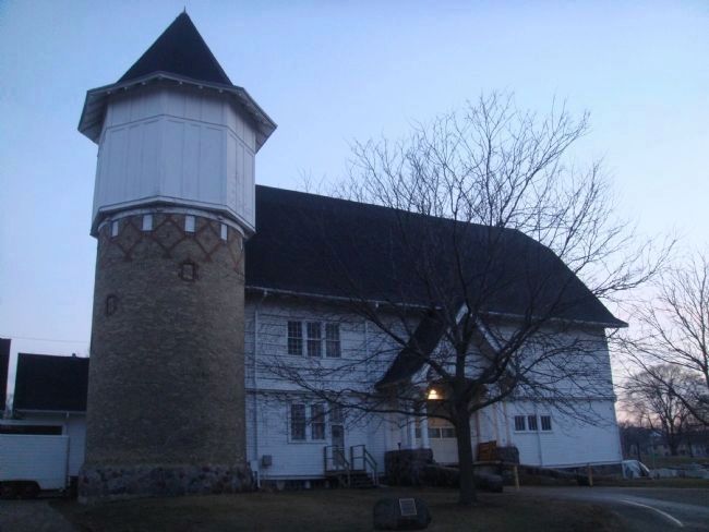 University of Wisconsin Dairy Barn. Click for full size. University of Wisconsin Dairy Barn image. Click for full size.