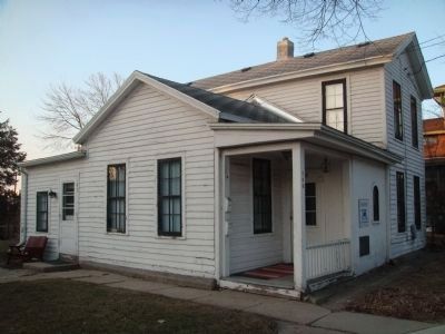 Klose Cottage Marker. Click for full size. Klose Cottage Marker image. Click for full size.