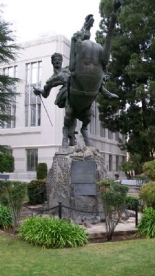 David of Sassoon Monument. Click for full size. David of Sassoon Monument image. Click for full size.
