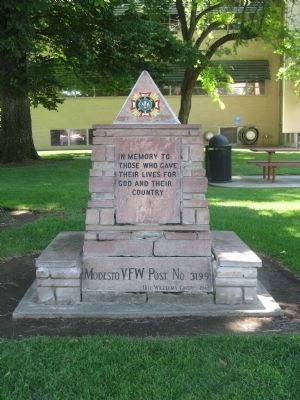 Modesto War Memorial Marker image. Click for full size.