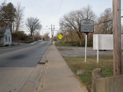 Richard Warfington Marker. Click for full size. Richard Warfington Marker image. Click for full size.