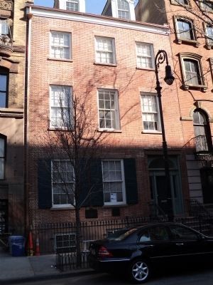 21 Stuyvesant Street. Click for full size. 21 Stuyvesant Street image. Click for full size.