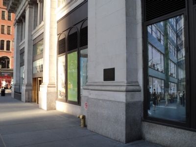 Fifth Avenue Building Marker. Click for full size. Fifth Avenue Building Marker image. Click for full size.
