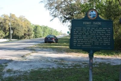 Fort Dade Marker, looking north along US 301 at Pasco County line image. Click for full size.