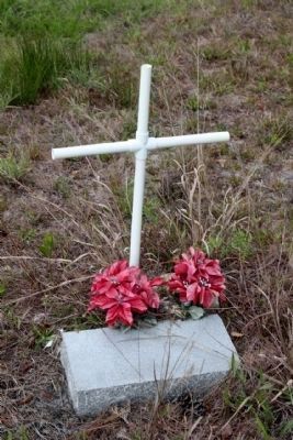 St. John's Cemetery - One of many unidentified graves. image. Click for full size.