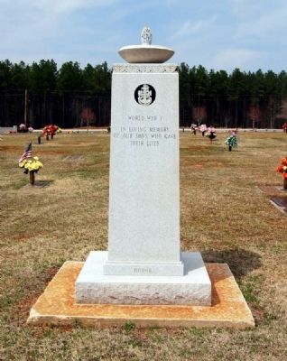Forest Lawn Memory Gardens Veterans Monument -<br>South Facade. Click for full size. Forest Lawn Memory Gardens Veterans Monument -<br>South Facade image. Click for full size.