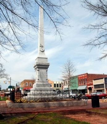 Abbeville County Confederate Monument -<br>During 2010 CityScape Renovation image. Click for full size.