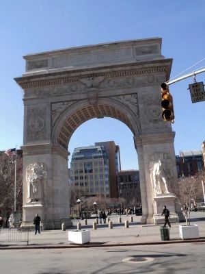 Washington Arch (North View) image. Click for full size.