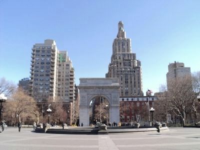 Washington Arch image. Click for full size.