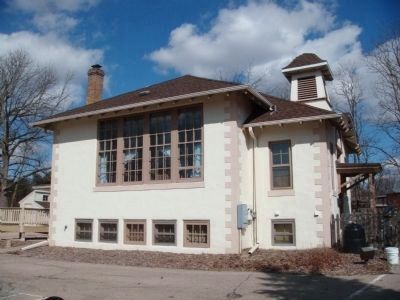 Hiestand School. Click for full size. Hiestand School image. Click for full size.