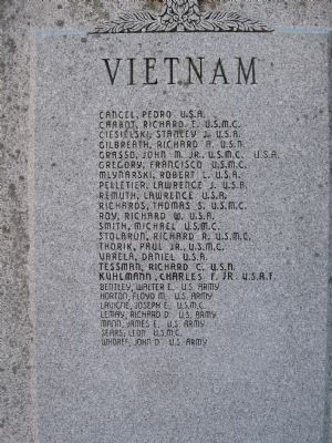 New Britain Veterans Memorial image. Click for full size.