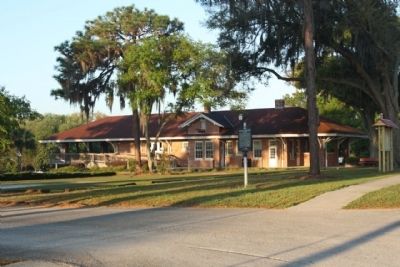 Zephyrhills Railroad Depot with Marker image. Click for full size.