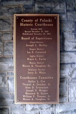 Courthouse Dedication Plaque image. Click for full size.